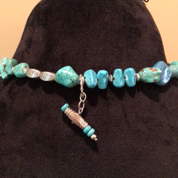 NWT Chico’s Turquoise and Silver-tone Necklace - Picture 4 of 8